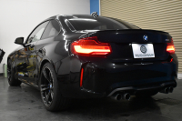 BMW Mシリーズ M2 6速MT LCI後期 ﾋｰﾀｰ付黒革 ｱﾀﾞﾌﾟﾃｨﾌﾞﾍｷｻｺﾞﾅﾙLEDﾍｯﾄﾞﾗｲﾄ&ﾃｰﾙ ﾀｯﾁﾊﾟﾈﾙHDDﾅﾋﾞBｶﾒﾗ 19AW 車線逸脱&歩行者警告 衝突軽減ﾌﾞﾚｰｷ ｶｰﾎﾞﾝｲﾝﾃﾘｱ ｽﾏｰﾄｷｰ 2年保証