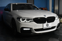 BMW 5シリーズ 540i Xﾄﾞﾗｲﾌﾞ Mｽﾎﾟｰﾂ ｺﾝﾌｫｰﾄ&ｲﾉﾍﾞｰｼｮﾝP ｻﾝﾙｰﾌ Mﾊﾟﾌｫﾏﾝｽﾊﾟｰﾂ多数 4WD G30型 直6ﾀｰﾎﾞ 340馬力 Fﾍﾞﾝﾁﾚｰｼｮﾝ&ﾏｯｻｰｼﾞ付全席ﾋｰﾀｰ付黒革 Mｽﾎﾟｰﾂﾌﾞﾚｰｷ ﾊｰﾏﾝｶｰﾄﾞﾝｻｳﾝﾄﾞ 4ｿﾞｰﾝAC 2年保証