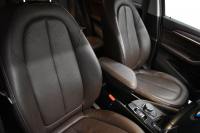 BMW X1 Xdrive18dｱｰﾊﾞﾆｽﾀ 西日本限定車  4WD ﾊｲﾗｲﾝ&ｺﾝﾌｫｰﾄP ｱﾄﾞﾊﾞﾝｽﾄﾞｱｸﾃｨﾌﾞｾｰﾌﾃｨP 追従ACC 変更後ﾀｯﾁﾊﾊﾟﾈﾙiﾄﾞﾗｲﾌﾞﾅﾋﾞBｶﾒﾗ Pｱｼｽﾄ 前後PDC  HUD ﾋｰﾀｰ付電動茶革 LEDﾍｯﾄﾞﾗｲﾄ 衝突軽減B 車線逸脱&歩行者警告 電動ﾄﾗﾝｸ  ｽﾏｰﾄｷｰ  2年保証