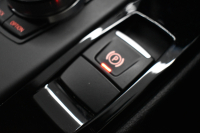 BMW X1 Xdrive18dｱｰﾊﾞﾆｽﾀ 西日本限定車  4WD ﾊｲﾗｲﾝ&ｺﾝﾌｫｰﾄP ｱﾄﾞﾊﾞﾝｽﾄﾞｱｸﾃｨﾌﾞｾｰﾌﾃｨP 追従ACC 変更後ﾀｯﾁﾊﾊﾟﾈﾙiﾄﾞﾗｲﾌﾞﾅﾋﾞBｶﾒﾗ Pｱｼｽﾄ 前後PDC  HUD ﾋｰﾀｰ付電動茶革 LEDﾍｯﾄﾞﾗｲﾄ 衝突軽減B 車線逸脱&歩行者警告 電動ﾄﾗﾝｸ  ｽﾏｰﾄｷｰ  2年保証