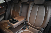 BMW X1 Xdrive18dｱｰﾊﾞﾆｽﾀ 西日本限定車  4WD ﾊｲﾗｲﾝ&ｺﾝﾌｫｰﾄP ｱﾄﾞﾊﾞﾝｽﾄﾞｱｸﾃｨﾌﾞｾｰﾌﾃｨP 追従ACC 変更後ﾀｯﾁﾊﾊﾟﾈﾙiﾄﾞﾗｲﾌﾞﾅﾋﾞBｶﾒﾗ Pｱｼｽﾄ 前後PDC  HUD ﾋｰﾀｰ付電動茶革 LEDﾍｯﾄﾞﾗｲﾄ 衝突軽減B 車線逸脱&歩行者警告 電動ﾄﾗﾝｸ  ｽﾏｰﾄｷｰ  2年保証