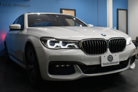 BMW 7シリーズ 740d XDrive Mｽﾎﾟｰﾂ ﾘｱｺﾝﾌｫｰﾄP 後席ﾓﾆﾀｰ ｻﾝﾙｰﾌ BMWﾚｰｻﾞｰLED 前席ﾏｯｻｰｼﾞ全席ﾋｰﾀｰ&ﾍﾞﾝﾁﾚｰｼｮﾝ付黒革 ACC HUD ﾊｰﾏﾝｶｰﾄﾞﾝ  ﾀｯﾁﾊﾟﾈﾙﾅﾋﾞ3Dﾋﾞｭｰ LCW 液晶ﾒｰﾀｰ 20AW 2年保証