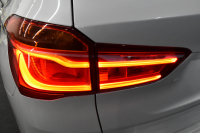 BMW X1 Xdrive18d Xﾗｲﾝ 4WD ﾊｲﾗｲﾝ&ｺﾝﾌｫｰﾄP ｱﾄﾞﾊﾞﾝｽﾄﾞｱｸﾃｨﾌﾞｾｰﾌﾃｨP 追従ACC HUD ﾋｰﾀｰ付電動黒革 ﾀｯﾁﾊﾟﾈﾙiﾄﾞﾗｲﾌﾞﾅﾋﾞ LEDﾍｯﾄﾞﾗｲﾄ 衝突軽減B 車線逸脱&歩行者警告  Bｶﾒﾗ Pｱｼｽﾄ 前後PDC 電動ﾄﾗﾝｸ  ｽﾏｰﾄｷｰ Bluetoothｵｰﾃﾞｨｵ＆通話 2年保証