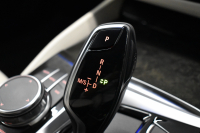 BMW 5シリーズ 530i Mｽﾎﾟｰﾂ ﾊｲﾗｲﾝP 新ﾃﾞｻﾞｲﾝ液晶ﾒｰﾀｰ  高出力ﾓﾃﾞﾙ  全席ﾋｰﾀｰ付黒白革 LEDﾍｯﾄﾞﾗｲﾄ 追従ACC 車線変更警告 ﾀｯﾁﾊﾟﾈﾙ対応iﾄﾞﾗｲﾌﾞHDDﾅﾋﾞﾌﾙｾｸﾞ 3Dﾋﾞｭｰ ｽﾃｱﾘﾝｸﾞｻﾎﾟｰﾄ Pｱｼｽﾄﾌﾟﾗｽ 電動ﾄﾗﾝｸ ｽﾏｰﾄｷｰ 2年保証