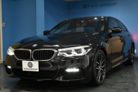 BMW 5シリーズ 530i Mｽﾎﾟｰﾂ ﾊｲﾗｲﾝP 新ﾃﾞｻﾞｲﾝ液晶ﾒｰﾀｰ  高出力ﾓﾃﾞﾙ  全席ﾋｰﾀｰ付黒白革 LEDﾍｯﾄﾞﾗｲﾄ 追従ACC 車線変更警告 ﾀｯﾁﾊﾟﾈﾙ対応iﾄﾞﾗｲﾌﾞHDDﾅﾋﾞﾌﾙｾｸﾞ 3Dﾋﾞｭｰ ｽﾃｱﾘﾝｸﾞｻﾎﾟｰﾄ Pｱｼｽﾄﾌﾟﾗｽ 電動ﾄﾗﾝｸ ｽﾏｰﾄｷｰ 2年保証