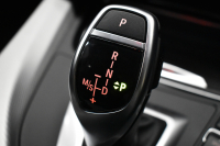 BMW 3シリーズ 320dﾂｰﾘﾝｸﾞ Mｽﾎﾟｰﾂ 追従ACC 車線逸脱&歩行者警告 衝突軽減ﾌﾞﾚｰｷ ｱﾙｶﾝﾀｰﾗ電動ｽﾎﾟｰﾂｼｰﾄ 18AW ﾀｯﾁﾊﾟｯﾄﾞ式iﾄﾞﾗｲﾌﾞHDDﾅﾋﾞ Bｶﾒﾗ ﾘｱPDC 電動Rｹﾞｰﾄ 2年保証