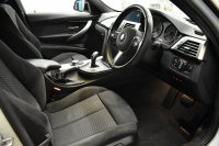 BMW 3シリーズ 320d Mｽﾎﾟｰﾂ LCI後期 ｱﾄﾞﾊﾞﾝｽﾄﾞｱｸﾃｨﾌﾞｾｰﾌﾃｨP LEDﾍｯﾄﾞﾗｲﾄ&ﾃｰﾙﾗｲﾄ 追従ACC HUD 車線変更&逸脱&歩行者警告 衝突軽減ﾌﾞﾚｰｷ ﾀｯﾁﾊﾟｯﾄﾞ式iﾄﾞﾗｲﾌﾞHDDﾅﾋﾞ Bｶﾒﾗ ﾘｱPDC ﾄﾞﾗﾊﾟﾌｫ ｽﾏｰﾄｷｰ 2年保証