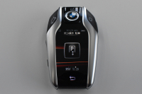 BMW 7シリーズ 740d XDrive ｴｸﾞｾﾞｸﾃｨﾌﾞ ｻﾝﾙｰﾌ BMWﾚｰｻﾞｰLED 4WD ﾘﾓｰﾄP 前席ﾏｯｻｰｼﾞ＆ﾍﾞﾝﾁﾚｰｼｮﾝ 全席ﾋｰﾀｰ付黒革 ACC HUD ﾊｰﾏﾝｶｰﾄﾞﾝ  ｼﾞｪｽﾁｬｰｺﾝﾄﾛｰﾙ対応ﾀｯﾁﾊﾟﾈﾙﾅﾋﾞ3Dﾋﾞｭｰ LCW 液晶ﾒｰﾀｰ 19AW 電動ﾄﾗﾝｸ 2年保証