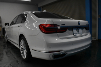 BMW 7シリーズ 740d XDrive ｴｸﾞｾﾞｸﾃｨﾌﾞ ｻﾝﾙｰﾌ BMWﾚｰｻﾞｰLED 4WD ﾘﾓｰﾄP 前席ﾏｯｻｰｼﾞ＆ﾍﾞﾝﾁﾚｰｼｮﾝ 全席ﾋｰﾀｰ付黒革 ACC HUD ﾊｰﾏﾝｶｰﾄﾞﾝ  ｼﾞｪｽﾁｬｰｺﾝﾄﾛｰﾙ対応ﾀｯﾁﾊﾟﾈﾙﾅﾋﾞ3Dﾋﾞｭｰ LCW 液晶ﾒｰﾀｰ 19AW 電動ﾄﾗﾝｸ 2年保証