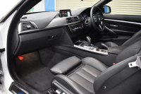 BMW 4シリーズ 440i ｶﾌﾞﾘｵﾚ Mｽﾎﾟｰﾂ LCI後期 ﾍｷｻｺﾞﾅﾙLEDﾍｯﾄﾞﾗｲﾄ&ﾃｰﾙ 追従ACC HUD 直6ﾀｰﾎﾞ ﾋｰﾀｰ付黒革 液晶ﾒｰﾀｰ harman/kardon 車線変更&逸脱&歩行者&衝突警告 衝突軽減B 19AW ﾀｯﾁﾊﾟﾈﾙHDDﾅﾋﾞ ﾌﾙｾｸﾞBｶﾒﾗ 1ｵｰﾅｰ 2年保証