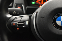 BMW 2シリーズ M235i 6速MT 直6ﾀｰﾎﾞ 326馬力 可変Mｻｽ 18AW ﾋｰﾀｰ付黒革 ﾀｯﾁﾊﾟｯﾄﾞ式iﾄﾞﾗｲﾌﾞHDDﾅﾋﾞBｶﾒﾗ ﾘｱPDC harman/kardon 大型ﾌﾞﾚｰｷｼｽﾃﾑ 車線逸脱&歩行者警告 衝突軽減ﾌﾞﾚｰｷ ｸﾙｺﾝ ｽﾏｰﾄｷｰ LEDﾘﾝｸﾞ付ｷｾﾉﾝ 2年保証