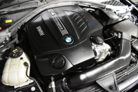 BMW 2シリーズ M235i 6速MT 直6ﾀｰﾎﾞ 326馬力 可変Mｻｽ 18AW ﾋｰﾀｰ付黒革 ﾀｯﾁﾊﾟｯﾄﾞ式iﾄﾞﾗｲﾌﾞHDDﾅﾋﾞBｶﾒﾗ ﾘｱPDC harman/kardon 大型ﾌﾞﾚｰｷｼｽﾃﾑ 車線逸脱&歩行者警告 衝突軽減ﾌﾞﾚｰｷ ｸﾙｺﾝ ｽﾏｰﾄｷｰ LEDﾘﾝｸﾞ付ｷｾﾉﾝ 2年保証