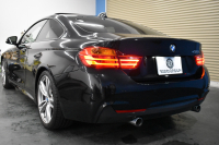 BMW 4シリーズ 435iｸｰﾍﾟ Mｽﾎﾟｰﾂ 直6ｴﾝｼﾞﾝ ｻﾝﾙｰﾌ ﾌｧｽﾄﾄﾗｯｸP ｱﾄﾞﾊﾞﾝｽﾄﾞｱｸﾃｨﾌﾞｾｰﾌﾃｨP 可変Mｻｽ 19AW Mｽﾎﾟｰﾂﾌﾞﾚｰｷ 追従ACC HUD LEDﾍｯﾄﾞﾗｲﾄ HUD ﾋｰﾀｰ付黒革 車線逸脱&歩行者警告 衝突軽減B ﾀｯﾁﾊﾟｯﾄﾞﾅﾋﾞ ﾌﾙｾｸﾞTOPﾋﾞｭｰBｶﾒﾗPｱｼｽﾄ 2年保証