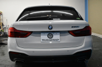 BMW 5シリーズ 530iﾂｰﾘﾝｸﾞ Mｽﾎﾟｰﾂ ｾﾚｸﾄP ﾊｲﾗｲﾝP ﾊﾟﾉﾗﾏｻﾝﾙｰﾌ  新ﾃﾞｻﾞｲﾝ液晶ﾒｰﾀｰ LEDﾍｯﾄﾞﾗｲﾄ 全席ｼｰﾄﾋｰﾀｰ 付黒革 追従ACC HUD ﾀｯﾁﾊﾟﾈﾙHDDﾅﾋﾞ 4ｿﾞｰﾝｴｱｺﾝ 3Dﾋﾞｭｰ Pｱｼｽﾄ ﾊｰﾏﾝｶｰﾄﾞﾝ 車線変更&逸脱&歩行者警告  19AW 2年保証