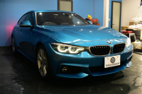 BMW 4シリーズ 420i ｸﾞﾗﾝｸｰﾍﾟ Mｽﾎﾟｰﾂ  LCI後期 追従ACC ﾍｷｻｺﾞﾅﾙLEDﾍｯﾄﾞﾗｲﾄ&ﾃｰﾙ ﾋｰﾀｰ付ｱﾙｶﾝﾀｰﾗ電動ｽﾎﾟｰﾂｼｰﾄ ﾀｯﾁﾊﾟﾈﾙ式iﾄﾞﾗｲﾌﾞHDDﾅﾋﾞ Bｶﾒﾗ 前後PDC ﾌﾙｾｸﾞ 車線変更&逸脱&歩行者警告 衝突軽減ﾌﾞﾚｰｷ ｼﾙﾊﾞｰｲﾝﾃﾘｱ 18AW 電動Rｹﾞｰﾄ 2年保証