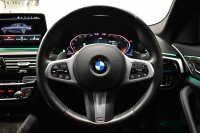 BMW 5シリーズ 523d Xﾄﾞﾗｲﾌﾞ Mｽﾎﾟｰﾂ R7年3月迄新車保証 LCI後期 4WD 新ﾃﾞｻﾞｲﾝｱﾀﾞﾌﾟﾃｨﾌﾞLEDﾍｯﾄﾞﾗｲﾄ ﾋｰﾀｰ付黒革 ｱﾀﾞﾌﾟﾃｨﾌﾞｻｽﾍﾟﾝｼｮﾝ BMWﾗｲﾌﾞｺｸﾋﾟｯﾄ 追従ACC HUD LCW ﾌﾙｾｸﾞ 3Dﾋﾞｭｰ ｽﾃｱﾘﾝｸﾞｻﾎﾟｰﾄ Pｱｼｽﾄﾌﾟﾗｽ 電動ﾄﾗﾝｸ ｽﾏｰﾄｷｰ 2年保証