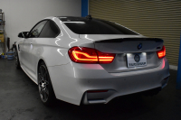 BMW Mシリーズ M4ｸｰﾍﾟ ｺﾝﾍﾟﾃｨｼｮﾝ 450馬力 LCI後期 ｱﾀﾞﾌﾟﾃｨﾌﾞMｻｽ ﾍｷｻｺﾞﾅﾙLED&ﾃｰﾙ 7速DCT Mﾊﾟﾌｫｰﾏﾝｽｴｱﾛ 専用鍛造20AW 専用軽量ﾋｰﾀｰ付黒革 車線変更＆逸脱＆歩行者警告 ﾀｯﾁﾊﾟﾈﾙﾅﾋﾞBｶﾒﾗ ﾊｰﾏﾝｶｰﾄﾞﾝ2年保証