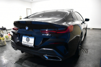 BMW 8シリーズ 840d Xﾄﾞﾗｲﾌﾞ ｸﾞﾗﾝｸｰﾍﾟ Mｽﾎﾟｰﾂ 4WD ﾊﾟﾉﾗﾏｶﾞﾗｽｻﾝﾙｰﾌ ﾚｰｻﾞｰLED ACC HUD  全席ﾋｰﾀｰ付黒/茶革 前席ﾍﾞﾝﾁﾚｰｼｮﾝ ﾊｰﾏﾝｶｰﾄﾞﾝ ｲﾝﾃﾘｾｰﾌ ﾗｲﾌﾞｺｯｸﾋﾟｯﾄ ｼﾞｪｽﾁｬｰｺﾝﾄﾛｰﾙ対応ﾀｯﾁﾊﾟﾈﾙﾅﾋﾞ3Dﾋﾞｭｰ 2年保証
