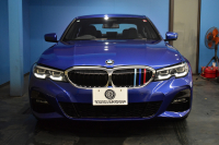 BMW 3シリーズ 320i Mｽﾎﾟｰﾂ G20型 ｺﾝﾌｫｰﾄP ﾊﾟｰｷﾝｸﾞｱｼｽﾄﾌﾟﾗｽ 追従ACC LEDﾍｯﾄﾞﾗｲﾄ  3Dﾋﾞｭｰ全周囲ｶﾒﾗ ﾀｯﾁﾊﾟﾈﾙﾅﾋﾞ ｱｯﾌﾟﾙｶｰﾌﾟﾚｲ  電動ﾄﾗﾝｸ 側面衝突&車線変更&逸脱&歩行者警告 液晶ﾒｰﾀｰ 後退ｱｼｽﾄ Pｱｼｽﾄ ｱｸﾃｨﾌﾞPDC緊急ﾌﾞﾚｰｷ 18AW  2年保証