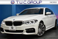 BMW 5シリーズ 530i Mｽﾎﾟｰﾂ ﾊｲﾗｲﾝP 液晶ﾒｰﾀｰ  高出力ﾓﾃﾞﾙ  全席ﾋｰﾀｰ付ｱｲﾎﾞﾘｰﾚｻﾞｰ LEDﾍｯﾄﾞﾗｲﾄ 追従ACC 車線変更警告 ﾀｯﾁﾊﾟﾈﾙ対応iﾄﾞﾗｲﾌﾞHDDﾅﾋﾞﾌﾙｾｸﾞ 3Dﾋﾞｭｰ ｽﾃｱﾘﾝｸﾞｻﾎﾟｰﾄ Pｱｼｽﾄﾌﾟﾗｽ 電動ﾄﾗﾝｸ ｽﾏｰﾄｷｰ 2年保証