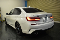 BMW 3シリーズ 320d Xﾄﾞﾗｲﾌﾞ Mｽﾎﾟｰﾂ G20型 4WD ﾌｧｽﾄﾄﾗｯｸP ｺﾝﾌｫｰﾄP ﾊｲﾗｲﾝP 可変Mｻｽ Mｽﾎﾟｰﾂﾌﾞﾚｰｷ 19AW ﾋｰﾀｰ付黒革 ﾀｯﾁﾊﾟﾈﾙﾅﾋﾞBｶﾒﾗ ｱｯﾌﾟﾙｶｰﾌﾟﾚｲ  追従ACC HUD LEDﾍｯﾄﾞﾗｲﾄ 電動ﾄﾗﾝｸ 側面衝突&車線変更&逸脱&歩行者警告 液晶ﾒｰﾀｰ 後退ｱｼｽﾄ 2年保証