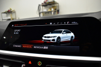 BMW 3シリーズ 320d Xﾄﾞﾗｲﾌﾞ Mｽﾎﾟｰﾂ G20型 4WD ﾌｧｽﾄﾄﾗｯｸP ｺﾝﾌｫｰﾄP ﾊｲﾗｲﾝP 可変Mｻｽ Mｽﾎﾟｰﾂﾌﾞﾚｰｷ 19AW ﾋｰﾀｰ付黒革 ﾀｯﾁﾊﾟﾈﾙﾅﾋﾞBｶﾒﾗ ｱｯﾌﾟﾙｶｰﾌﾟﾚｲ  追従ACC HUD LEDﾍｯﾄﾞﾗｲﾄ 電動ﾄﾗﾝｸ 側面衝突&車線変更&逸脱&歩行者警告 液晶ﾒｰﾀｰ 後退ｱｼｽﾄ 2年保証