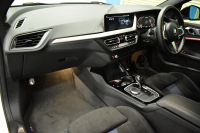 BMW 2シリーズ M235iｸﾞﾗﾝｸｰﾍﾟ Xﾄﾞﾗｲﾌﾞ ﾃﾞﾋﾞｭｰP ｱﾀﾞﾌﾟﾃｨﾌﾞｻｽﾍﾟﾝｼｮﾝ Mｼｰﾄﾍﾞﾙﾄ ﾋｰﾀｰ付Mｽﾎﾟｰﾂｼｰﾄ 追従ACC  ﾍｷｻｺﾞﾅﾙLEDﾍｯﾄﾞﾗｲﾄ Mｽﾎﾟｰﾂﾌﾞﾚｰｷ 車線変更&逸脱&歩行者警告 ﾗｲﾌﾞｺｯｸﾋﾟｯﾄ ｱｯﾌﾟﾙｶｰﾌﾟﾚｲ ﾀｯﾁﾊﾟﾈﾙﾅﾋﾞ Bｶﾒﾗ 2年保証