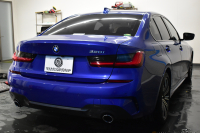 BMW 3シリーズ 320i Mｽﾎﾟｰﾂ G20型 ﾊｲﾗｲﾝP ﾊﾟｰｷﾝｸﾞｱｼｽﾄﾌﾟﾗｽ ﾋｰﾀｰ付茶革 追従ACC LEDﾍｯﾄﾞﾗｲﾄ  3Dﾋﾞｭｰ全周囲ｶﾒﾗ ﾀｯﾁﾊﾟﾈﾙﾅﾋﾞ ｱｯﾌﾟﾙｶｰﾌﾟﾚｲ 側面衝突&車線変更&逸脱&歩行者警告 液晶ﾒｰﾀｰ 後退ｱｼｽﾄ ｱｸﾃｨﾌﾞPDC緊急ﾌﾞﾚｰｷ 18AW  2年保証