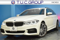 BMW 5シリーズ 530iﾂｰﾘﾝｸﾞ Mｽﾎﾟｰﾂ ﾊｲﾗｲﾝP 新ﾃﾞｻﾞｲﾝ液晶ﾒｰﾀｰ LEDﾍｯﾄﾞﾗｲﾄ 全席ｼｰﾄﾋｰﾀｰ 付黒革 追従ACC HUD ﾀｯﾁﾊﾟﾈﾙHDDﾅﾋﾞ 3Dﾋﾞｭｰ Pｱｼｽﾄ 車線変更&逸脱&歩行者警告  19AW 2年保証