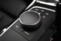 BMW 3シリーズ 330i Mｽﾎﾟｰﾂ G20型 高出力 ｲﾉﾍﾞｰｼｮﾝ&ﾊｲﾗｲﾝ&ｺﾝﾌｫｰﾄP 3Dﾃﾞｻﾞｲﾝﾏﾌﾗｰ&ﾀﾞｳﾝｻｽ ﾚｰｻﾞｰLEDﾗｲﾄ ﾋｰﾀｰ付黒革 HUD ACC 19AW Mｽﾎﾟｰﾂﾌﾞﾚｰｷ ﾊﾟｰｷﾝｸﾞｱｼｽﾄ+  3Dﾋﾞｭｰ全周囲ｶﾒﾗ ﾀｯﾁﾊﾟﾈﾙﾅﾋﾞ ｱｯﾌﾟﾙｶｰﾌﾟﾚｲ 側面衝突&車線変更警告  2年保証