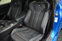 BMW Mシリーズ M2 ｺﾝﾍﾟﾃｨｼｮﾝ MDCT 7速DCT LCI後期 ｾﾚｸﾄ&MﾄﾞﾗｲﾊﾞｰｽﾞP ｻﾝR 最高速270㎞/h  ﾍｷｻｺﾞﾅﾙLEDﾍｯﾄﾞﾗｲﾄ&ﾃｰﾙ ﾋｰﾀｰ付黒革 harman/kardon ﾀｯﾁﾊﾟﾈﾙHDDﾅﾋﾞBｶﾒﾗ 19AW 車線逸脱&歩行者警告 衝突軽減ﾌﾞﾚｰｷ ｶｰﾎﾞﾝｲﾝﾃﾘｱ Mｼｰﾄﾍﾞﾙﾄ  2年保証