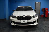 BMW 1シリーズ M135i xDrive 4WD ﾃﾞﾋﾞｭｰP ｺﾝﾌｫｰﾄ&ﾅﾋﾞｹﾞｰｼｮﾝP ﾋｰﾀｰ付ﾌﾞﾗｯｸﾚｻﾞｰMｽﾎﾟｰﾂｼｰﾄ 可変ｻｽﾍﾟﾝｼｮﾝ Mｼｰﾄﾍﾞﾙﾄ Mｽﾎﾟｰﾂﾌﾞﾚｰｷ ACC Pｱｼｽﾄ BMWﾗｲﾌﾞｺｯｸﾋﾟｯﾄ ﾀｯﾁﾊﾟﾈﾙﾅﾋﾞ ｱｯﾌﾟﾙｶｰﾌﾟﾚｲ ﾍｷｻｺﾞﾅﾙLEDﾍｯﾄﾞﾗｲﾄ  2年保証