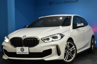 BMW 1シリーズ M135i xDrive 4WD ﾃﾞﾋﾞｭｰP ｺﾝﾌｫｰﾄ&ﾅﾋﾞｹﾞｰｼｮﾝP ﾋｰﾀｰ付ﾌﾞﾗｯｸﾚｻﾞｰMｽﾎﾟｰﾂｼｰﾄ 可変ｻｽﾍﾟﾝｼｮﾝ Mｼｰﾄﾍﾞﾙﾄ Mｽﾎﾟｰﾂﾌﾞﾚｰｷ ACC Pｱｼｽﾄ BMWﾗｲﾌﾞｺｯｸﾋﾟｯﾄ ﾀｯﾁﾊﾟﾈﾙﾅﾋﾞ ｱｯﾌﾟﾙｶｰﾌﾟﾚｲ ﾍｷｻｺﾞﾅﾙLEDﾍｯﾄﾞﾗｲﾄ  2年保証