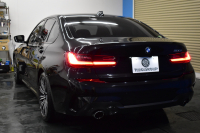 BMW 3シリーズ 320i Mｽﾎﾟｰﾂ G20型 ﾊﾟｰｷﾝｸﾞｱｼｽﾄﾌﾟﾗｽ 追従ACC LEDﾍｯﾄﾞﾗｲﾄ ｼｰﾄﾋｰﾀｰ 3Dﾋﾞｭｰ全周囲ｶﾒﾗ ﾀｯﾁﾊﾟﾈﾙﾅﾋﾞ ｱｯﾌﾟﾙｶｰﾌﾟﾚｲ 側面衝突&車線変更&逸脱&歩行者警告 液晶ﾒｰﾀｰ 後退ｱｼｽﾄ ｱｸﾃｨﾌﾞPDC緊急ﾌﾞﾚｰｷ 18AW  2年保証