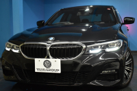 BMW 3シリーズ 320i Mｽﾎﾟｰﾂ G20型 ﾊﾟｰｷﾝｸﾞｱｼｽﾄﾌﾟﾗｽ 追従ACC LEDﾍｯﾄﾞﾗｲﾄ ｼｰﾄﾋｰﾀｰ 3Dﾋﾞｭｰ全周囲ｶﾒﾗ ﾀｯﾁﾊﾟﾈﾙﾅﾋﾞ ｱｯﾌﾟﾙｶｰﾌﾟﾚｲ 側面衝突&車線変更&逸脱&歩行者警告 液晶ﾒｰﾀｰ 後退ｱｼｽﾄ ｱｸﾃｨﾌﾞPDC緊急ﾌﾞﾚｰｷ 18AW  2年保証