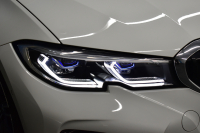 BMW 3シリーズ 330i Mｽﾎﾟｰﾂ G20型 高出力 ｲﾉﾍﾞｰｼｮﾝ&ﾊｲﾗｲﾝ&ｺﾝﾌｫｰﾄP ﾚｰｻﾞｰLEDﾗｲﾄ ﾋｰﾀｰ付黒革 HUD ACC 18AW Mｽﾎﾟｰﾂﾌﾞﾚｰｷ ﾊﾟｰｷﾝｸﾞｱｼｽﾄ+  3Dﾋﾞｭｰ全周囲ｶﾒﾗ ﾀｯﾁﾊﾟﾈﾙﾅﾋﾞ ｱｯﾌﾟﾙｶｰﾌﾟﾚｲ 側面衝突&車線変更警告  2年保証