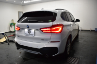 BMW X1 Xdrive20i Mｽﾎﾟｰﾂ 中期 4WD ｱﾄﾞﾊﾞﾝｽﾄﾞｱｸﾃｨﾌﾞｾｰﾌﾃｨ&ｺﾝﾌｫｰﾄP 追従ACC HUD ﾋｰﾀｰ付黒革 ｱﾙﾊﾟｲﾝ製後席用ﾓﾆﾀｰ ﾌﾙｾｸﾞTV  NEWﾃﾞｻﾞｲﾝﾒｰﾀｰ 電子ｼﾌﾄ ﾀｯﾁﾊﾟﾈﾙﾅﾋﾞBｶﾒﾗ Pｱｼｽﾄ LEDﾍｯﾄﾞﾗｲﾄ 衝突軽減 車線逸脱&歩行者警告 電動Rｹﾞｰﾄ 2年保証