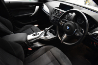 BMW 1シリーズ M135i 直6ﾀｰﾎﾞ320馬力 ｱﾀﾞﾌﾟﾃｨﾌﾞMｻｽ 大型ﾌﾞﾚｰｷｼｽﾃﾑ ｱﾙｶﾝﾀｰﾗ電動ｽﾎﾟｰﾂｼｰﾄ ﾀｯﾁﾊﾟｯﾄﾞ付iﾄﾞﾗｲﾌﾞHDDﾅﾋﾞ Bｶﾒﾗ ﾘｱPDC ﾊﾟﾄﾞﾙｼﾌﾄ 専用18AW ｽﾏｰﾄｷｰ DSRC 2年保証