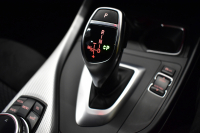 BMW 1シリーズ M135i 直6ﾀｰﾎﾞ320馬力 ｱﾀﾞﾌﾟﾃｨﾌﾞMｻｽ 大型ﾌﾞﾚｰｷｼｽﾃﾑ ｱﾙｶﾝﾀｰﾗ電動ｽﾎﾟｰﾂｼｰﾄ ﾀｯﾁﾊﾟｯﾄﾞ付iﾄﾞﾗｲﾌﾞHDDﾅﾋﾞ Bｶﾒﾗ ﾘｱPDC ﾊﾟﾄﾞﾙｼﾌﾄ 専用18AW ｽﾏｰﾄｷｰ DSRC 2年保証