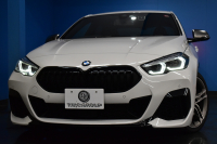 BMW 2シリーズ M235iｸﾞﾗﾝｸｰﾍﾟ Xﾄﾞﾗｲﾌﾞ ﾃﾞﾋﾞｭｰP ｱﾀﾞﾌﾟﾃｨﾌﾞｻｽﾍﾟﾝｼｮﾝ ﾋｰﾀｰ付ﾌﾞﾗｯｸﾚｻﾞｰMｽﾎﾟｰﾂｼｰﾄ Mｼｰﾄﾍﾞﾙﾄ ACC TV ｱｸﾃｨﾌﾞｻｳﾝﾄﾞﾃﾞｻﾞｲﾝ ﾍｷｻｺﾞﾅﾙLEDﾍｯﾄﾞﾗｲﾄ Mｽﾎﾟｰﾂﾌﾞﾚｰｷ LCW ﾗｲﾌﾞｺｯｸﾋﾟｯﾄ ｱｯﾌﾟﾙｶｰﾌﾟﾚｲ 2年保証
