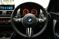 BMW Mシリーズ M2 MDCT 7速DCT ｻﾝﾙｰﾌ ﾋｰﾀｰ付黒革 LEDﾘﾝｸﾞｷｾﾉﾝﾍｯﾄﾞﾗｲﾄ ﾀｯﾁﾊﾟｯﾄﾞHDDﾅﾋﾞ 19AW  車線逸脱&歩行者警告 衝突軽減ﾌﾞﾚｰｷ ｶｰﾎﾞﾝｲﾝﾃﾘｱ Bｶﾒﾗ iｽﾄｯﾌﾟ ｽﾏｰﾄｷｰ 2年保証