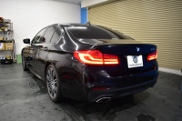 BMW 5シリーズ 530i Mｽﾎﾟｰﾂ G30型 高出力ﾓﾃﾞﾙ ｺﾝﾌｫｰﾄ&ﾊｲﾗｲﾝP Fﾏｯｻｰｼﾞ&ﾍﾞﾝﾁﾚｰｼｮﾝ 全席ﾋｰﾀｰ黒革 LEDﾍｯﾄﾞﾗｲﾄ 追従ACC HUD ﾊｰﾏﾝｶｰﾄﾞﾝ 液晶ﾒｰﾀｰ ｼﾞｪｽﾁｬｰｺﾝﾄﾛｰﾙ付ﾀｯﾁﾊﾟﾈﾙ対応iﾄﾞﾗｲﾌﾞHDDﾅﾋﾞﾌﾙｾｸﾞ 3Dﾋﾞｭｰ Bｶﾒﾗ 電動ﾄﾗﾝｸ 2年保証