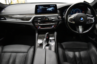 BMW 5シリーズ 530i Mｽﾎﾟｰﾂ G30型 高出力ﾓﾃﾞﾙ ｺﾝﾌｫｰﾄ&ﾊｲﾗｲﾝP Fﾏｯｻｰｼﾞ&ﾍﾞﾝﾁﾚｰｼｮﾝ 全席ﾋｰﾀｰ黒革 LEDﾍｯﾄﾞﾗｲﾄ 追従ACC HUD ﾊｰﾏﾝｶｰﾄﾞﾝ 液晶ﾒｰﾀｰ ｼﾞｪｽﾁｬｰｺﾝﾄﾛｰﾙ付ﾀｯﾁﾊﾟﾈﾙ対応iﾄﾞﾗｲﾌﾞHDDﾅﾋﾞﾌﾙｾｸﾞ 3Dﾋﾞｭｰ Bｶﾒﾗ 電動ﾄﾗﾝｸ 2年保証