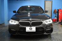 BMW 5シリーズ 530i Mｽﾎﾟｰﾂ G30型 高出力ﾓﾃﾞﾙ ｺﾝﾌｫｰﾄ&ﾊｲﾗｲﾝP Fﾏｯｻｰｼﾞ&ﾍﾞﾝﾁﾚｰｼｮﾝ 全席ﾋｰﾀｰ黒革 LEDﾍｯﾄﾞﾗｲﾄ 追従ACC HUD ﾊｰﾏﾝｶｰﾄﾞﾝ 液晶ﾒｰﾀｰ ｼﾞｪｽﾁｬｰｺﾝﾄﾛｰﾙ付ﾀｯﾁﾊﾟﾈﾙ対応iﾄﾞﾗｲﾌﾞHDDﾅﾋﾞﾌﾙｾｸﾞ 3Dﾋﾞｭｰ Bｶﾒﾗ 電動ﾄﾗﾝｸ 2年保証