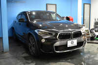 BMW X2 Xﾄﾞﾗｲﾌﾞ20i MｽﾎﾟｰﾂX ｱﾄﾞﾊﾞﾝｽﾄﾞｱｸﾃｨﾌﾞｾｰﾌﾃｨｰ&ﾊｲﾗｲﾝ＆ｺﾝﾌｫｰﾄP 追従ACC HUD ﾋｰﾀｰ付黒革電動ｼｰﾄ ﾌﾙｾｸﾞTV 衝突軽減ﾌﾞﾚｰｷ 車線逸脱&歩行者警告  20AW ﾀｯﾁﾊﾟﾈﾙﾅﾋﾞ Bｶﾒﾗ 前後PDC Pｱｼｽﾄ 電動Rｹﾞｰﾄ 2年保証
