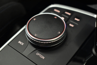 BMW 1シリーズ M135i xDrive ﾌﾙﾀｲﾑ4WD ｺﾝﾌｫｰﾄ&ﾅﾋﾞｹﾞｰｼｮﾝP Mｽﾎﾟｰﾂｼｰﾄ Mｽﾎﾟｰﾂﾌﾞﾚｰｷ 追従ACC Pｱｼｽﾄ BMWﾗｲﾌﾞｺｯｸﾋﾟｯﾄ ﾋｰﾀｰ付ｱﾙｶﾝﾀｰﾗｺﾝﾋﾞｽﾎﾟｰﾂｼｰﾄ ﾀｯﾁﾊﾟﾈﾙﾅﾋﾞ ｱｯﾌﾟﾙｶｰﾌﾟﾚｲ ﾍｷｻｺﾞﾅﾙLEDﾍｯﾄﾞﾗｲﾄ 電動Rｹﾞｰﾄ 2年保証