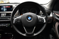 BMW X1 Xdrive20i Xﾗｲﾝ 4WD 1ｵｰﾅｰ  ｱﾄﾞﾊﾞﾝｽﾄﾞｱｸﾃｨﾌﾞｾｰﾌﾃｨP 追従ACC HUD ﾋｰﾀｰ付茶革 ﾀｯﾁﾊﾟｯﾄﾞﾅﾋﾞBｶﾒﾗ Pｱｼｽﾄ前後PDC LEDﾍｯﾄﾞﾗｲﾄ 衝突軽減 車線逸脱&歩行者警告 電動Rｹﾞｰﾄ ｳｯﾄﾞｲﾝﾃﾘｱ ﾄﾞﾗﾊﾟﾌｫ 19AW 2年保証