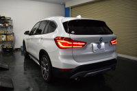 BMW X1 Xdrive20i Xﾗｲﾝ 4WD 1ｵｰﾅｰ  ｱﾄﾞﾊﾞﾝｽﾄﾞｱｸﾃｨﾌﾞｾｰﾌﾃｨP 追従ACC HUD ﾋｰﾀｰ付茶革 ﾀｯﾁﾊﾟｯﾄﾞﾅﾋﾞBｶﾒﾗ Pｱｼｽﾄ前後PDC LEDﾍｯﾄﾞﾗｲﾄ 衝突軽減 車線逸脱&歩行者警告 電動Rｹﾞｰﾄ ｳｯﾄﾞｲﾝﾃﾘｱ ﾄﾞﾗﾊﾟﾌｫ 19AW 2年保証