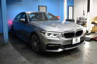 BMW 5シリーズ 540i Xﾄﾞﾗｲﾌﾞ Mｽﾎﾟｰﾂ 4WD 1ｵｰﾅｰ 直6ﾀｰﾎﾞ 340馬力 ｺﾝﾌｫｰﾄP Fﾍﾞﾝﾁﾚｰｼｮﾝ&ﾏｯｻｰｼﾞ 全席ﾋｰﾀｰ付黒革 Mｽﾎﾟｰﾂﾌﾞﾚｰｷ LEDﾍｯﾄﾞﾗｲﾄ 液晶ﾒｰﾀｰ 追従ACC 車線変更&車線逸脱＆歩行者警告 衝突軽減B ﾀｯﾁﾊﾟﾈﾙﾅﾋﾞ全周囲ｶﾒﾗ ﾌﾙｾｸﾞ 19AW 2年保証