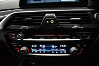 BMW 5シリーズ 540i Xﾄﾞﾗｲﾌﾞ Mｽﾎﾟｰﾂ 4WD 1ｵｰﾅｰ 直6ﾀｰﾎﾞ 340馬力 ｺﾝﾌｫｰﾄP Fﾍﾞﾝﾁﾚｰｼｮﾝ&ﾏｯｻｰｼﾞ 全席ﾋｰﾀｰ付黒革 Mｽﾎﾟｰﾂﾌﾞﾚｰｷ LEDﾍｯﾄﾞﾗｲﾄ 液晶ﾒｰﾀｰ 追従ACC 車線変更&車線逸脱＆歩行者警告 衝突軽減B ﾀｯﾁﾊﾟﾈﾙﾅﾋﾞ全周囲ｶﾒﾗ ﾌﾙｾｸﾞ 19AW 2年保証